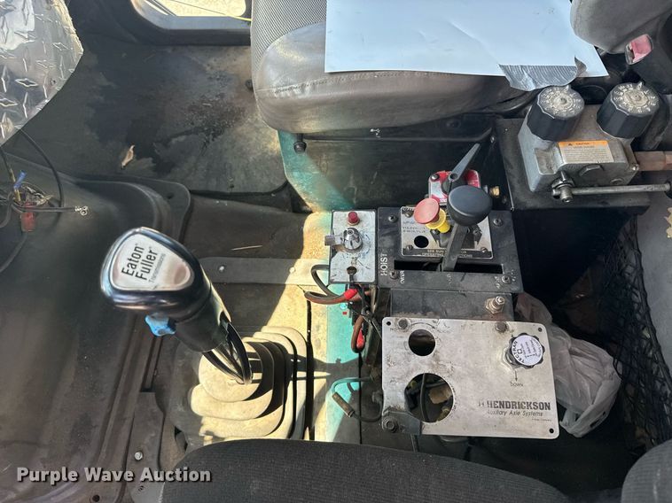 image for item EG6411 1999 Sterling M8500 dump truck