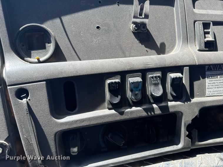 image for item EG6411 1999 Sterling M8500 dump truck