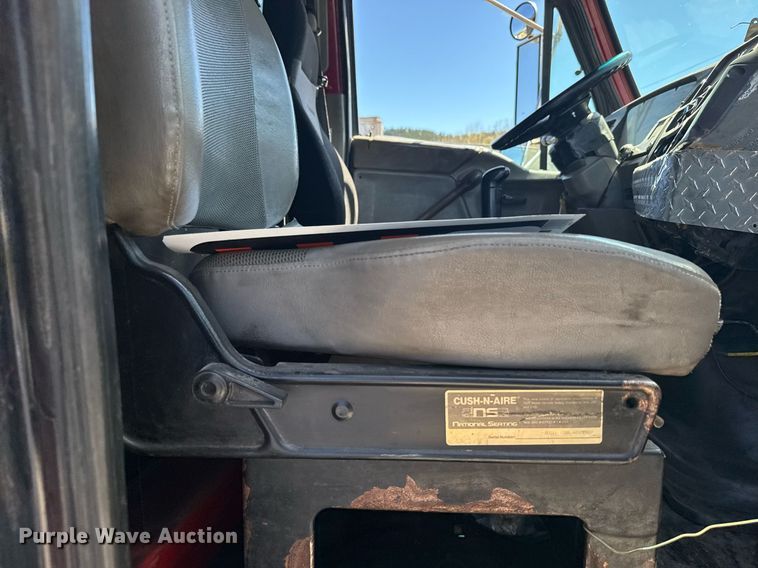 image for item EG6411 1999 Sterling M8500 dump truck