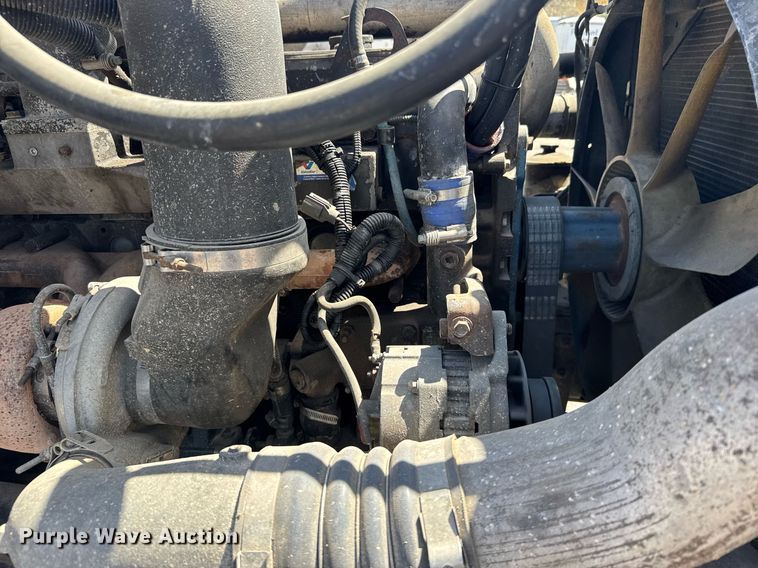 image for item EG6411 1999 Sterling M8500 dump truck