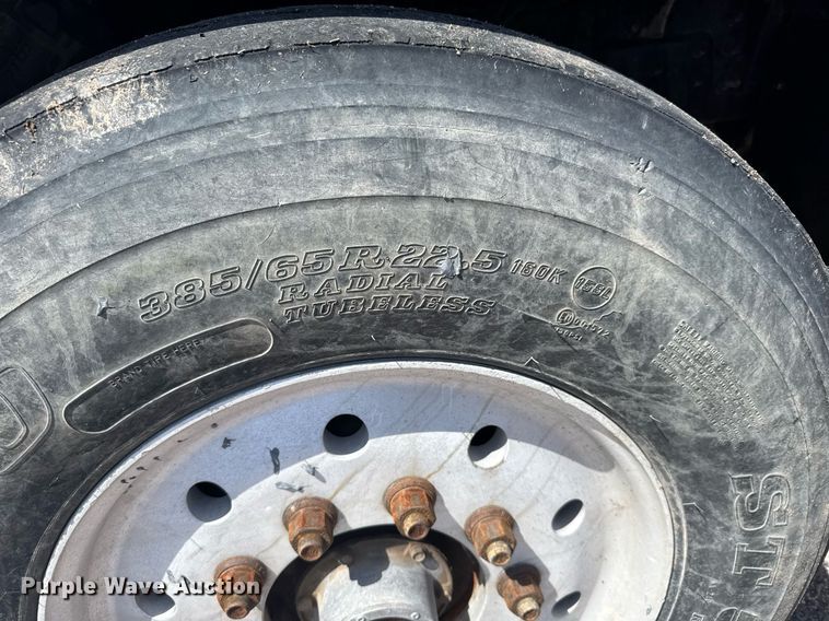 image for item EG6411 1999 Sterling M8500 dump truck