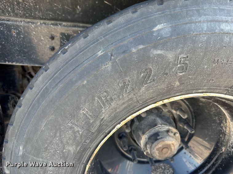 image for item EG6411 1999 Sterling M8500 dump truck