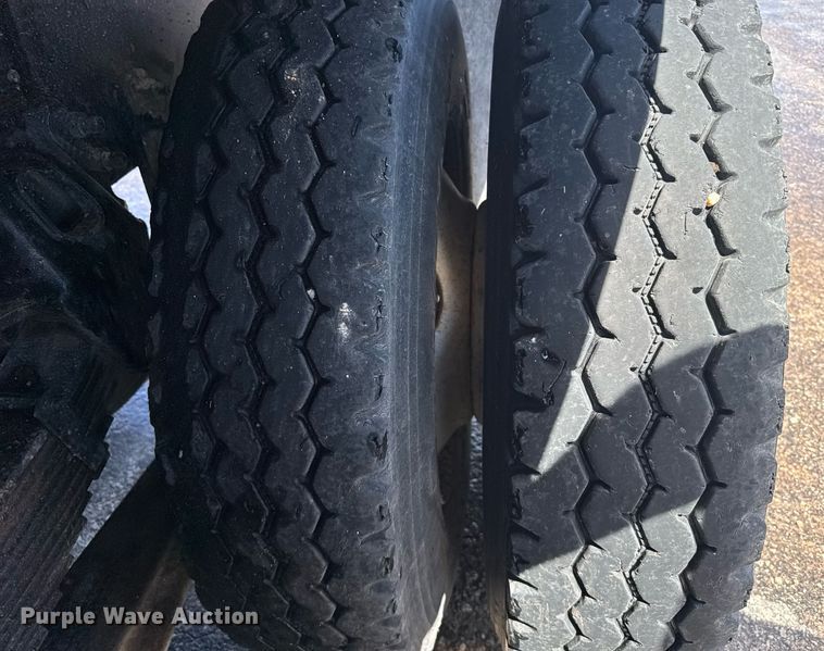 image for item EG6411 1999 Sterling M8500 dump truck