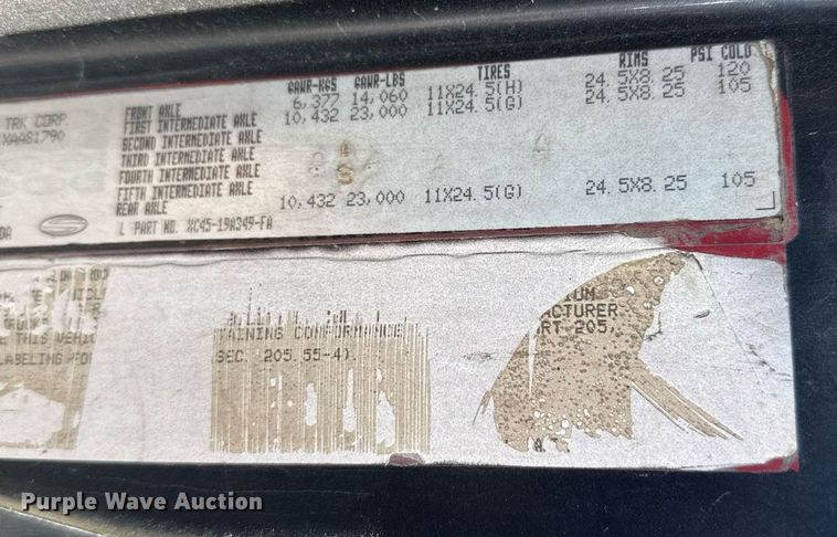 image for item EG6411 1999 Sterling M8500 dump truck