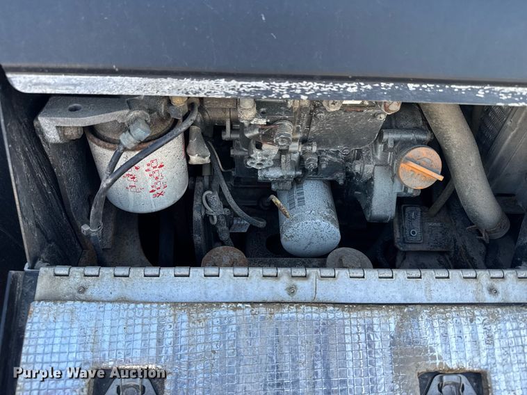 image for item EG6435 2019 Freightliner Cascadia semi truck