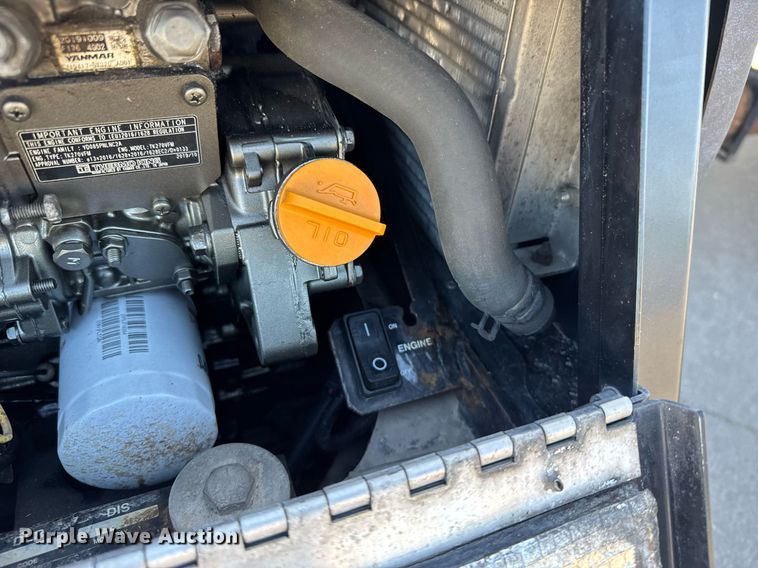 image for item EG6437 2021 Volvo VNL semi truck