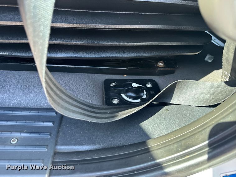 image for item EG6438 2019 Freightliner Cascadia semi truck