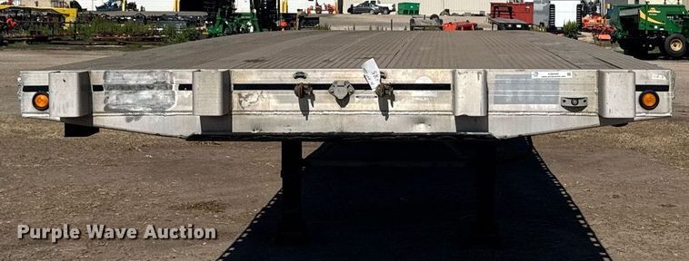 image for item EG6440 2014 Mac flatbed trailer