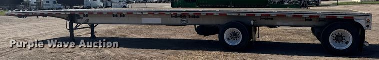 image for item EG6440 2014 Mac flatbed trailer