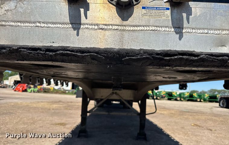 image for item EG6440 2014 Mac flatbed trailer