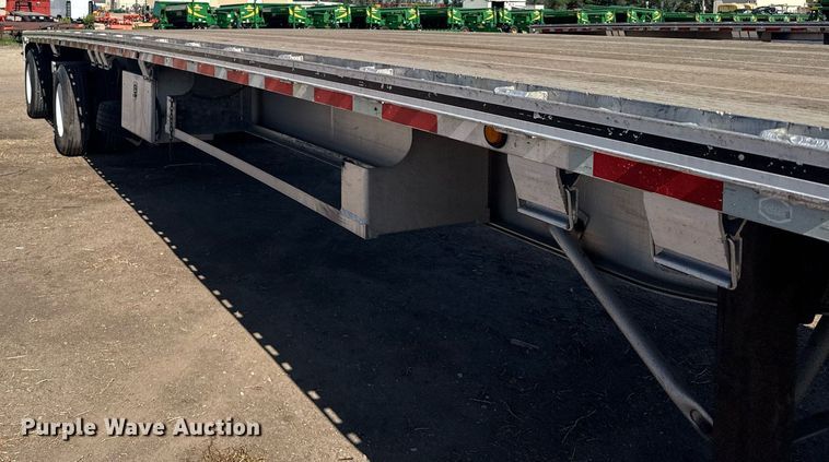 image for item EG6440 2014 Mac flatbed trailer