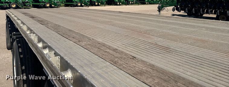 image for item EG6441 2014 Mac flatbed trailer