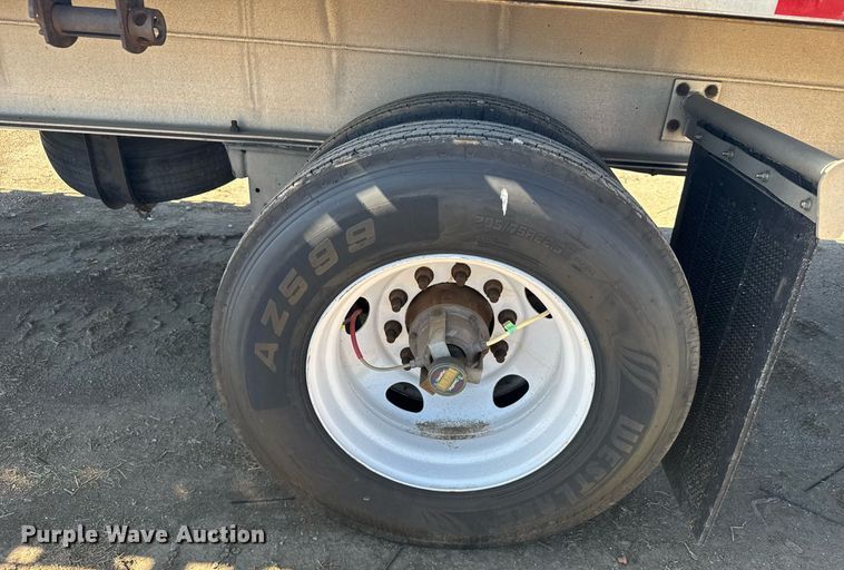 image for item EG6441 2014 Mac flatbed trailer