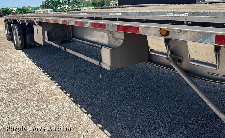 image for item EG6442 2014 Mac flatbed trailer