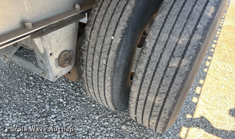 image for item EG6442 2014 Mac flatbed trailer