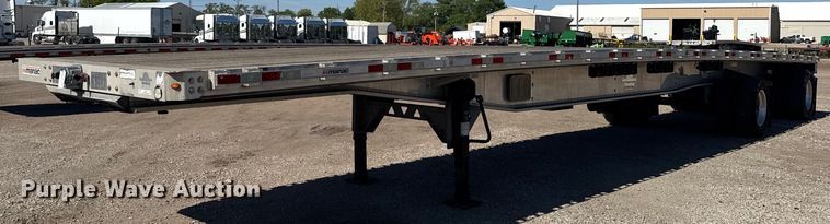 image for item EG6443 2015 Manac flatbed trailer