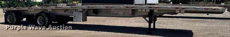 image for item EG6443 2015 Manac flatbed trailer
