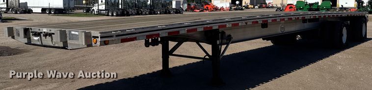 image for item EG6444 2014 Mac flatbed trailer