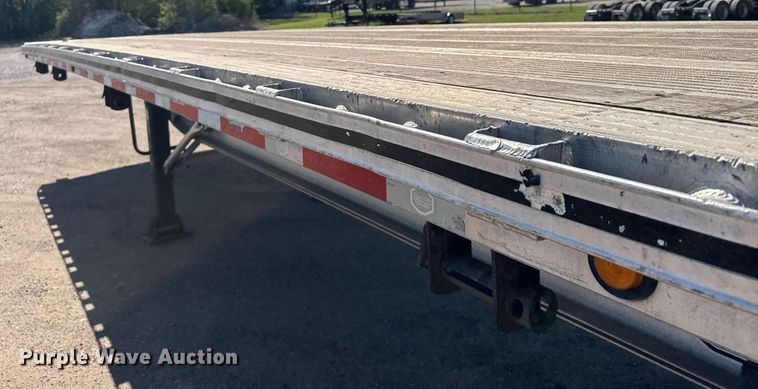 image for item EG6444 2014 Mac flatbed trailer