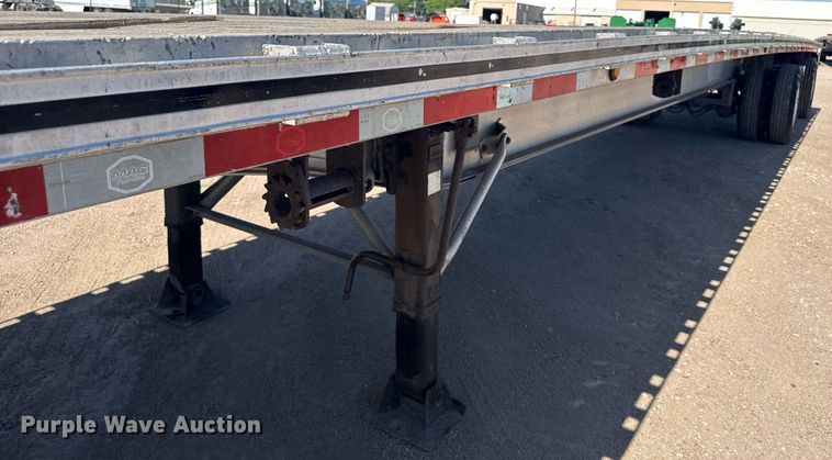 image for item EG6444 2014 Mac flatbed trailer