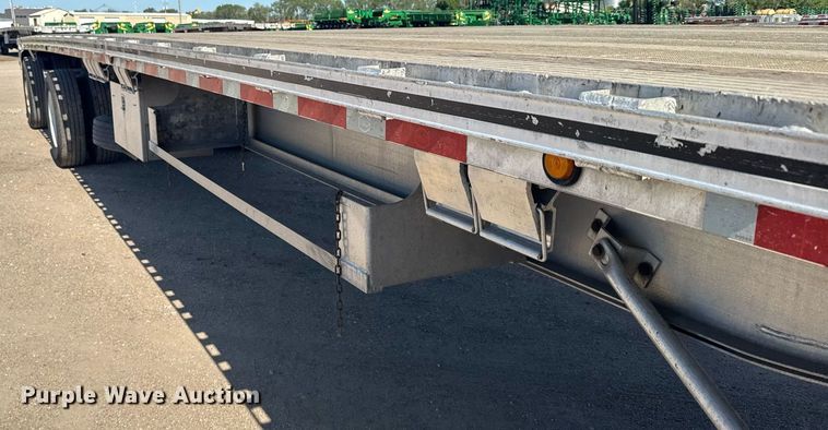 image for item EG6444 2014 Mac flatbed trailer