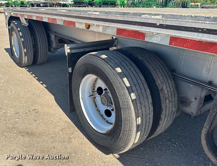 image for item EG6444 2014 Mac flatbed trailer