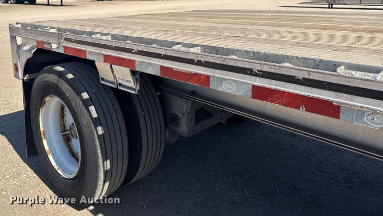 image for item EG6444 2014 Mac flatbed trailer