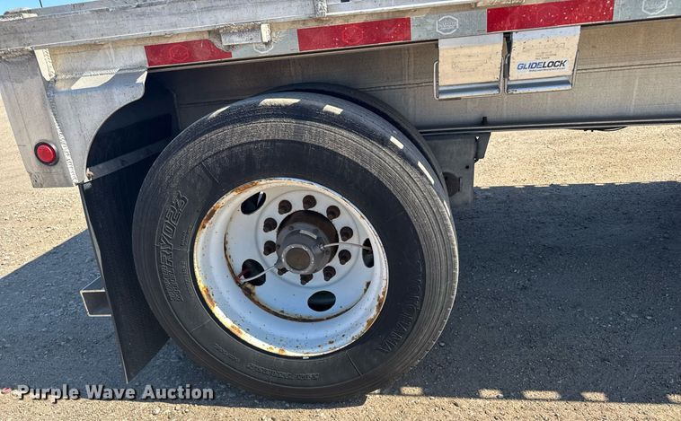 image for item EG6444 2014 Mac flatbed trailer