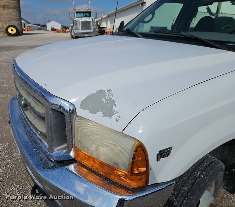 image for item EI8965 2001 Ford F450 Super Duty utility / service truck