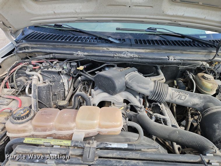 image for item EI8965 2001 Ford F450 Super Duty utility / service truck