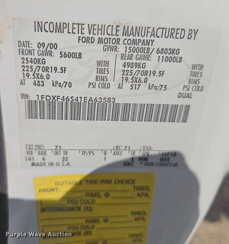 image for item EI8965 2001 Ford F450 Super Duty utility / service truck