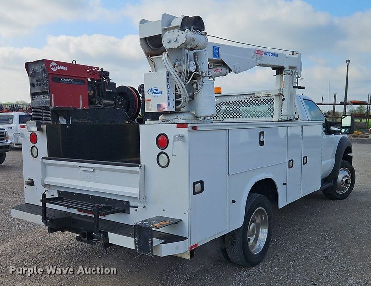 image for item EI8966 2014 Ford F550 Super Duty utility / service truck