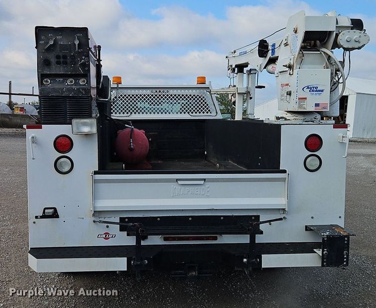 image for item EI8966 2014 Ford F550 Super Duty utility / service truck