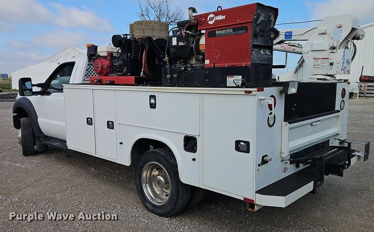 image for item EI8966 2014 Ford F550 Super Duty utility / service truck