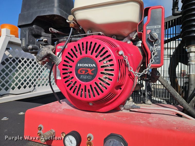 image for item EI8966 2014 Ford F550 Super Duty utility / service truck