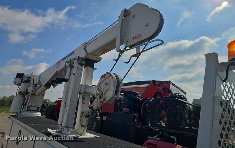 image for item EI8966 2014 Ford F550 Super Duty utility / service truck