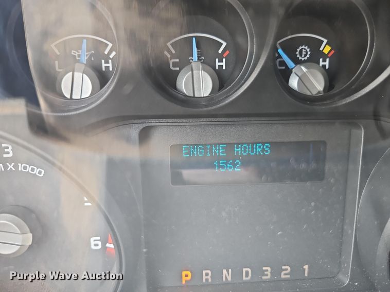 image for item EI8966 2014 Ford F550 Super Duty utility / service truck