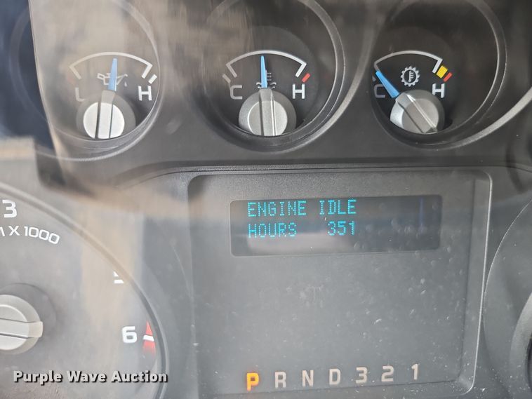 image for item EI8966 2014 Ford F550 Super Duty utility / service truck