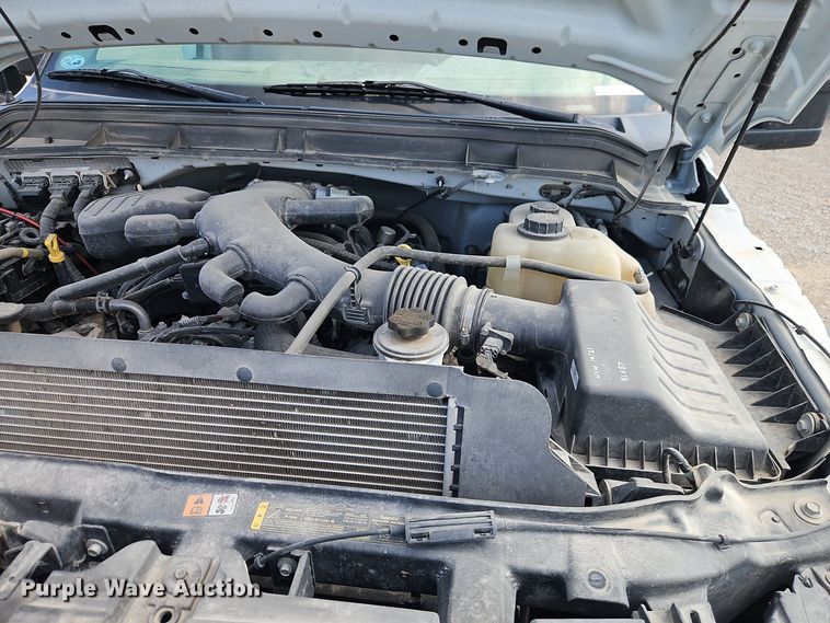 image for item EI8966 2014 Ford F550 Super Duty utility / service truck