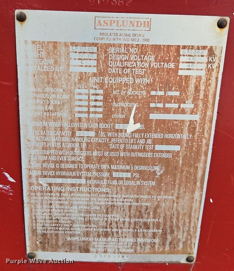 image for item EI8983 1991 GMC Top Kick forestry bucket truck