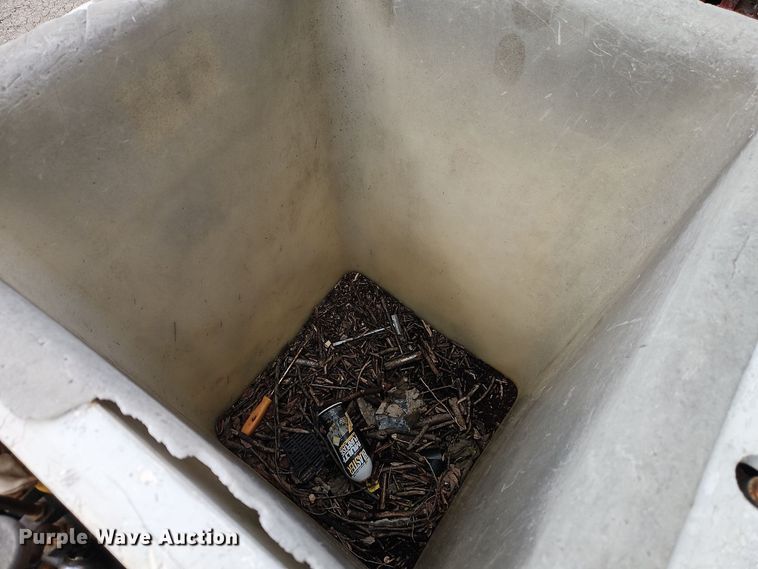 image for item EI8983 1991 GMC Top Kick forestry bucket truck