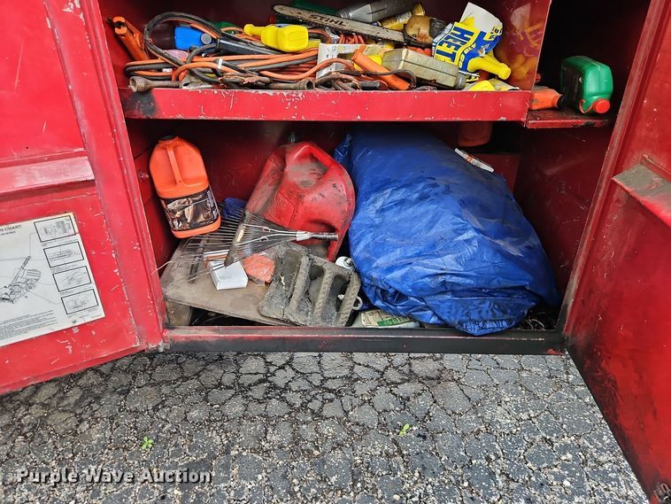 image for item EI8983 1991 GMC Top Kick forestry bucket truck