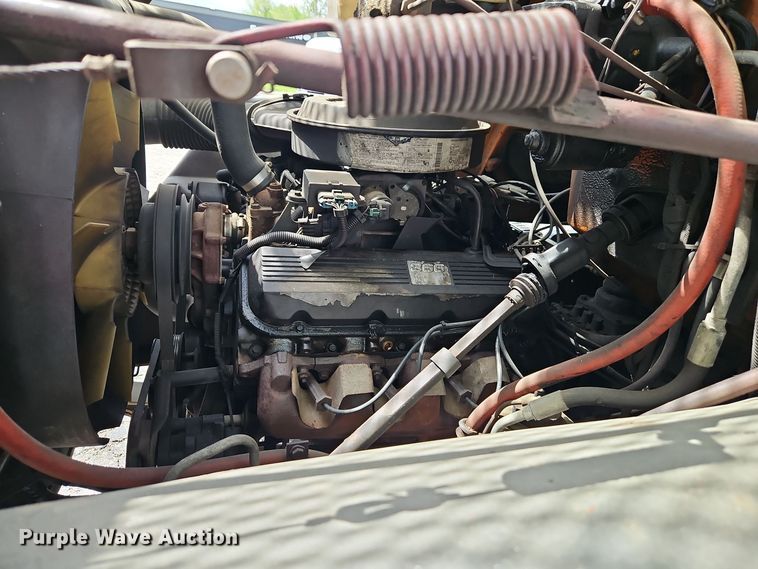 image for item EI8983 1991 GMC Top Kick forestry bucket truck