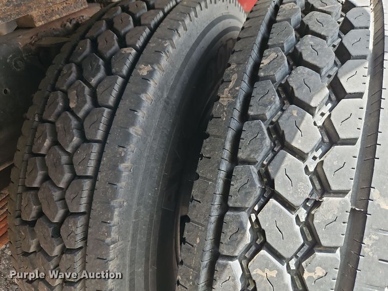 image for item EI8983 1991 GMC Top Kick forestry bucket truck