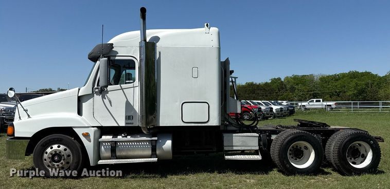 image for item EJ3638 2005 Freightliner Century Class semi truck