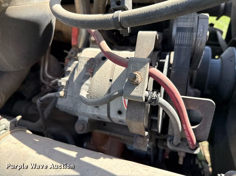 image for item EJ3638 2005 Freightliner Century Class semi truck