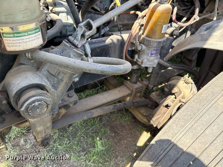 image for item EJ3638 2005 Freightliner Century Class semi truck