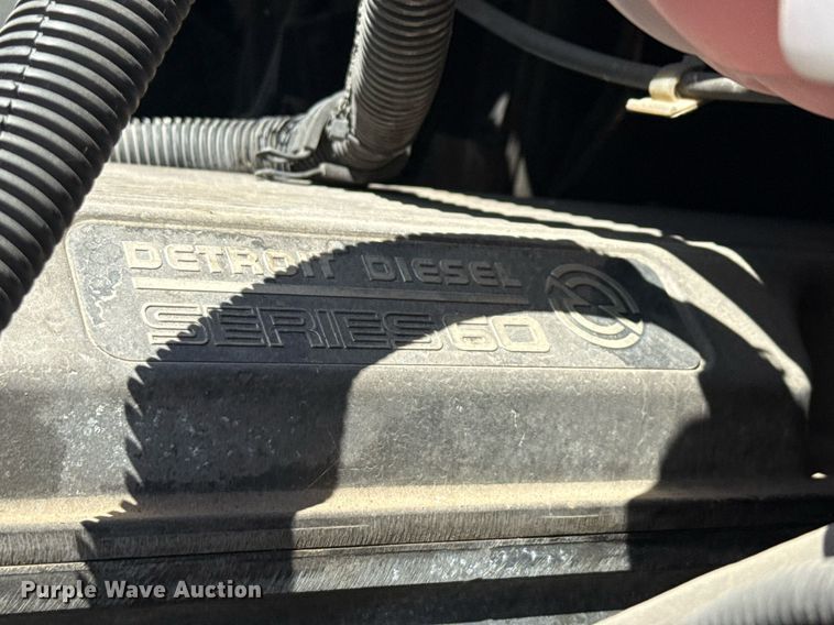 image for item EJ3638 2005 Freightliner Century Class semi truck