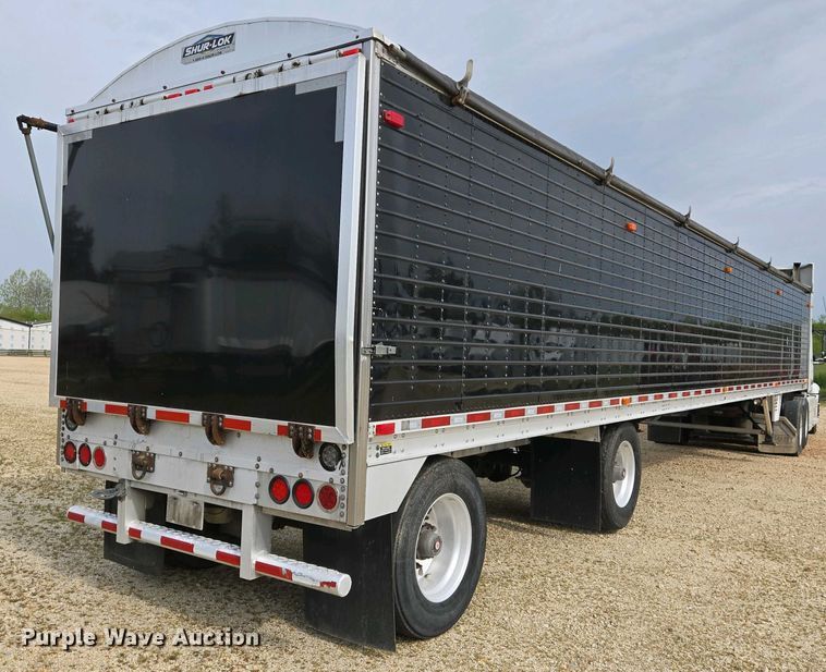 image for item EJ7475 2008 Wilson 1W1 walking floor trailer
