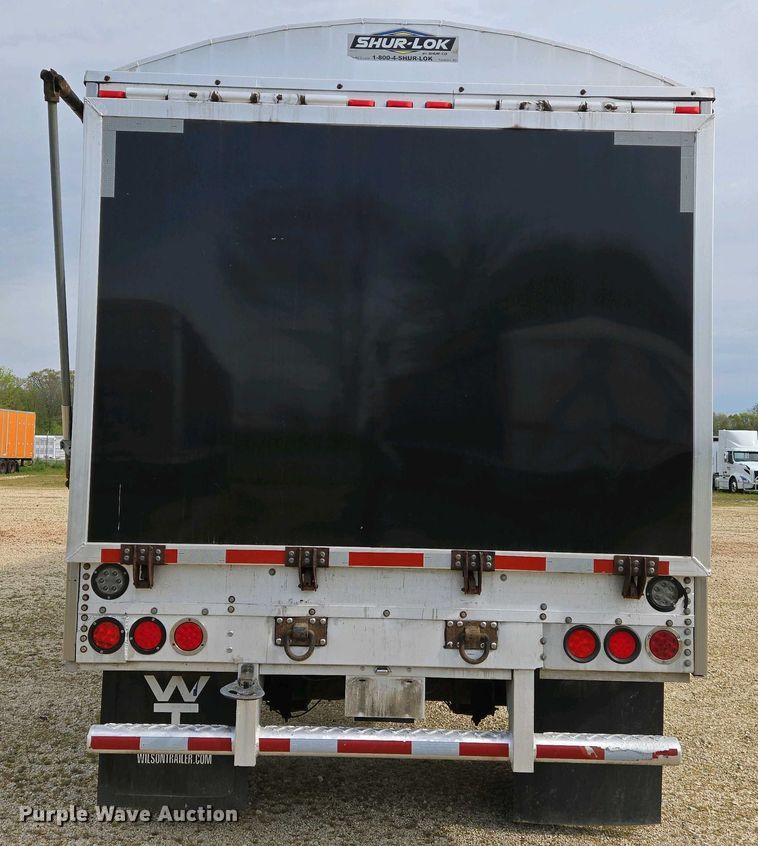 image for item EJ7475 2008 Wilson 1W1 walking floor trailer